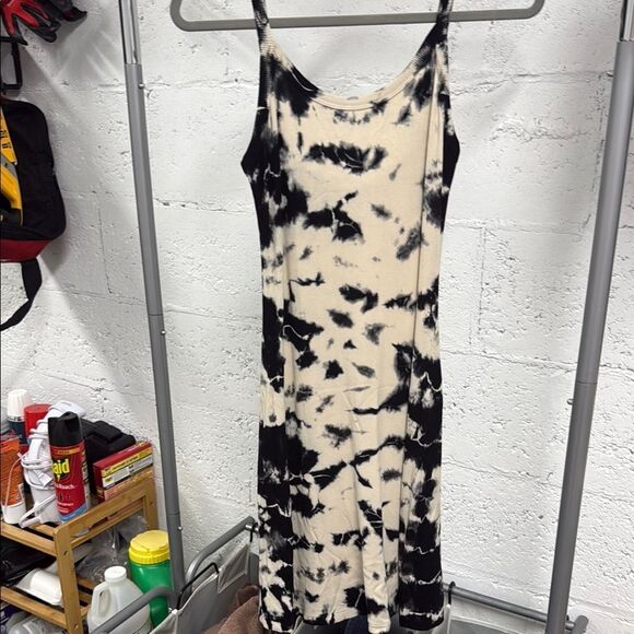 Black and Cream Tie-Dye Dress NWOT Year of Ours - Size Small Tank Dress - Picture 1 of 3